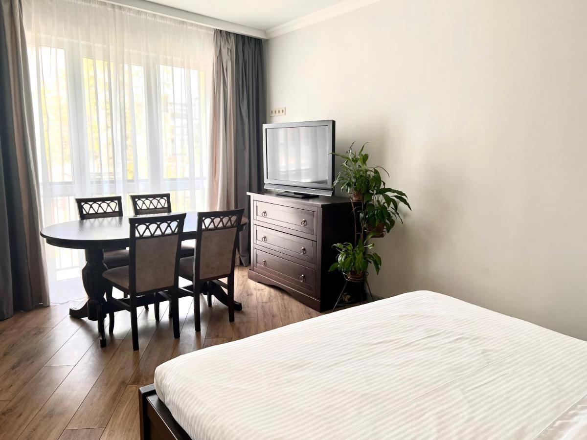 Osapart Apartments In A Complex Great Britain Lviv Luaran gambar